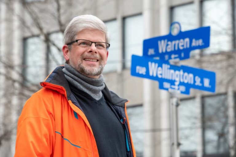 Dennis Van Staalduinen