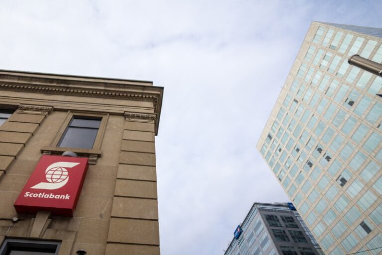 Scotiabank and BMO banks in Ottawa