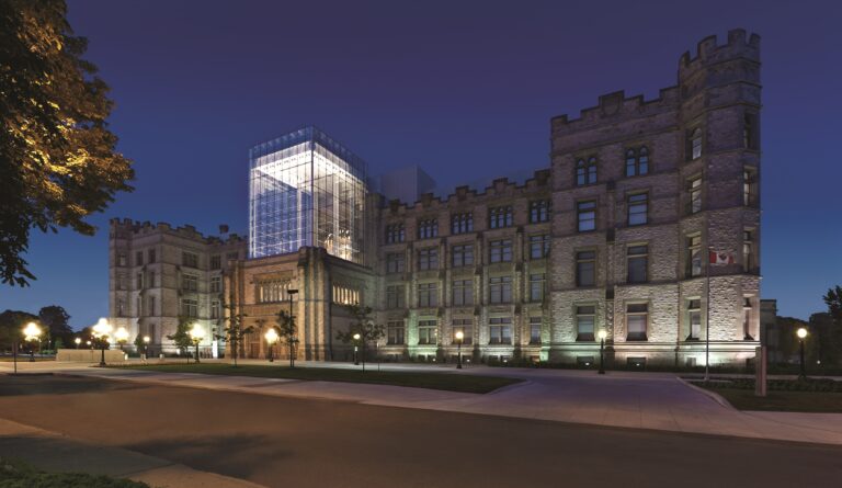 Canadian Museum of Nature at night