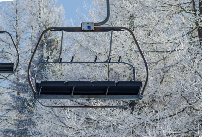 Ski lift