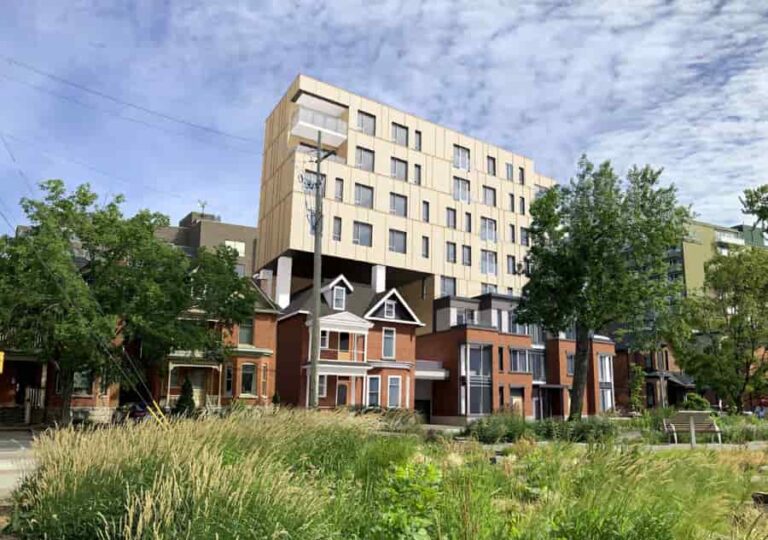 Zyer McLeod St. development