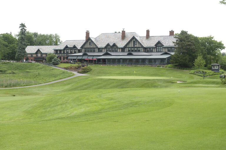 The Royal Ottawa Golf Club clubhouse