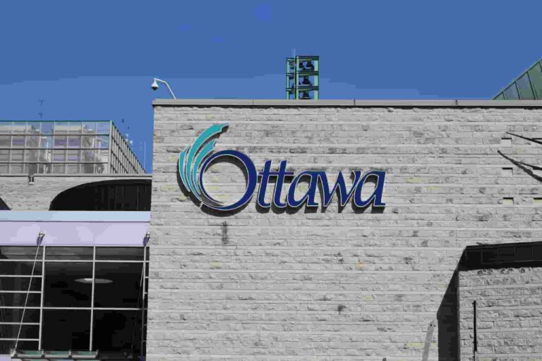 Ottawa City Hall