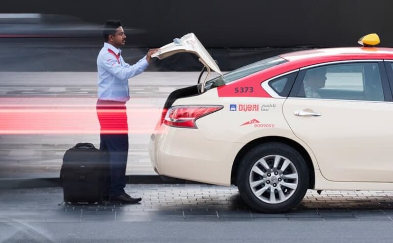 Dubai Taxi image