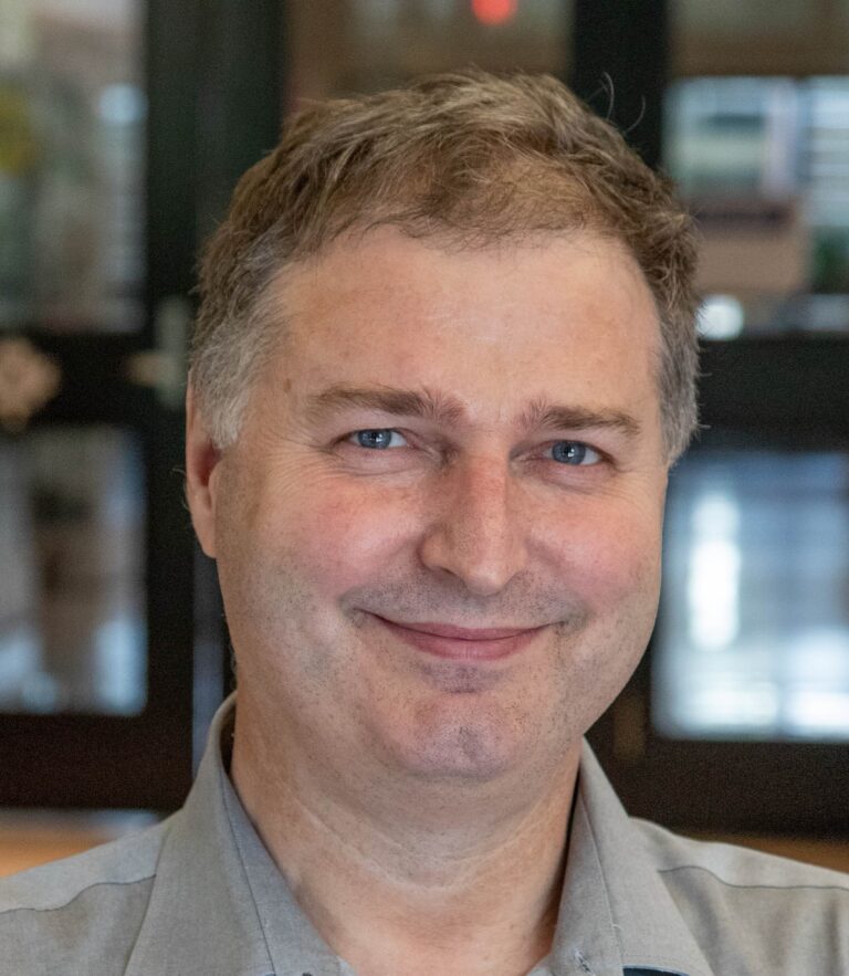 Gordon Harling CMC Microsystems semiconductors