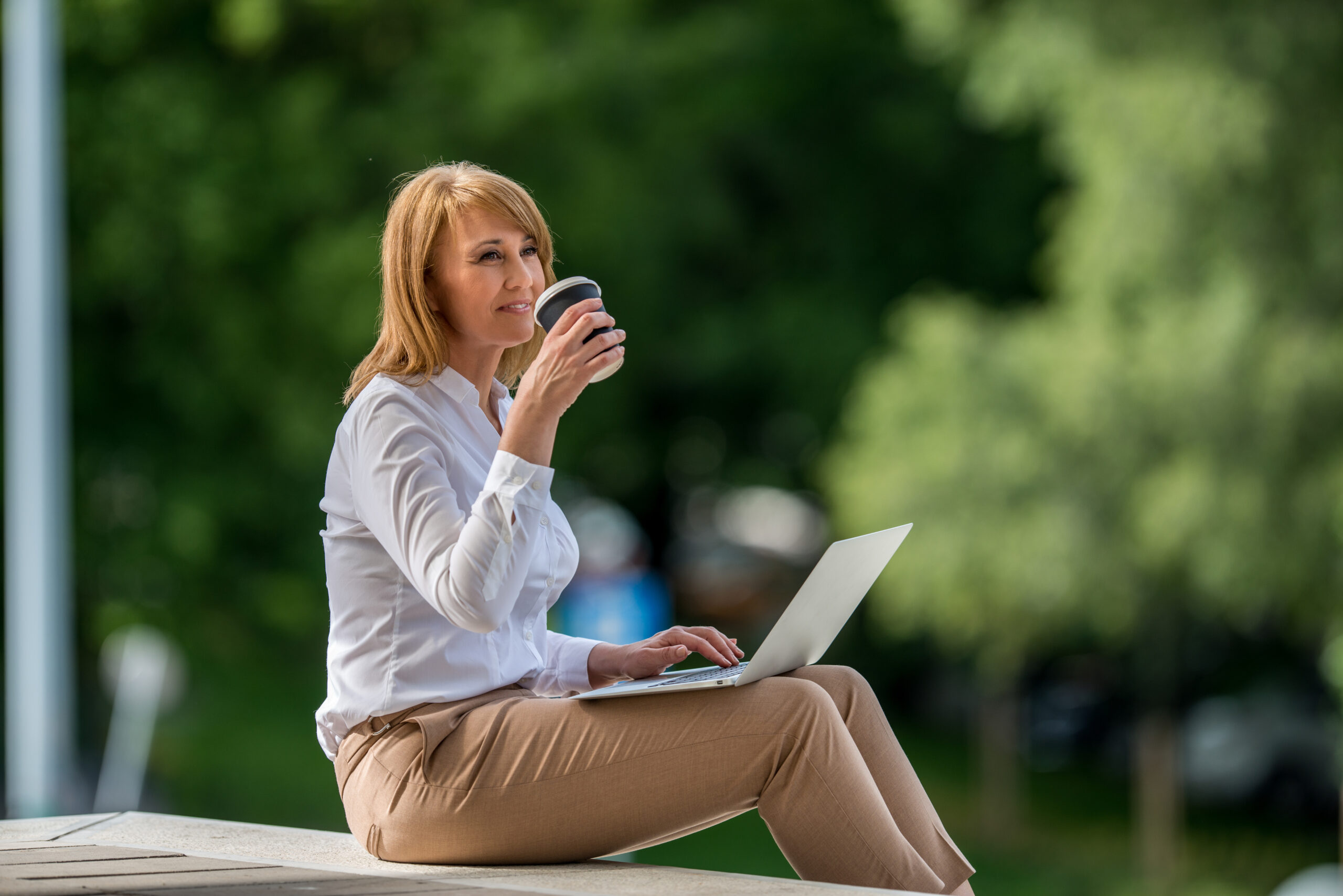 Inviting attendees to participate via live-streamed video broadens an event’s reach