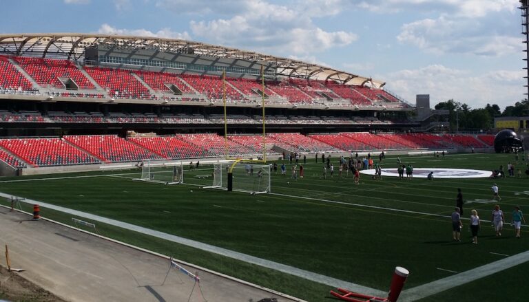 TD PLace