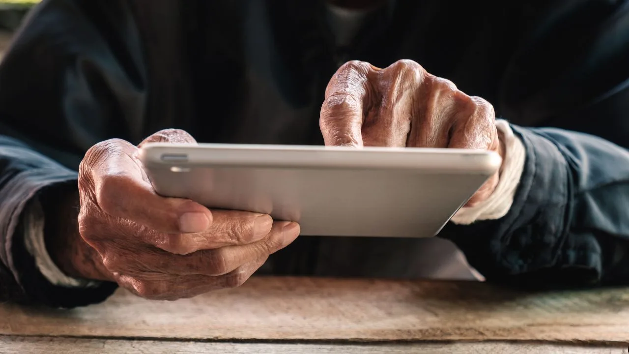 seniors using modern technology