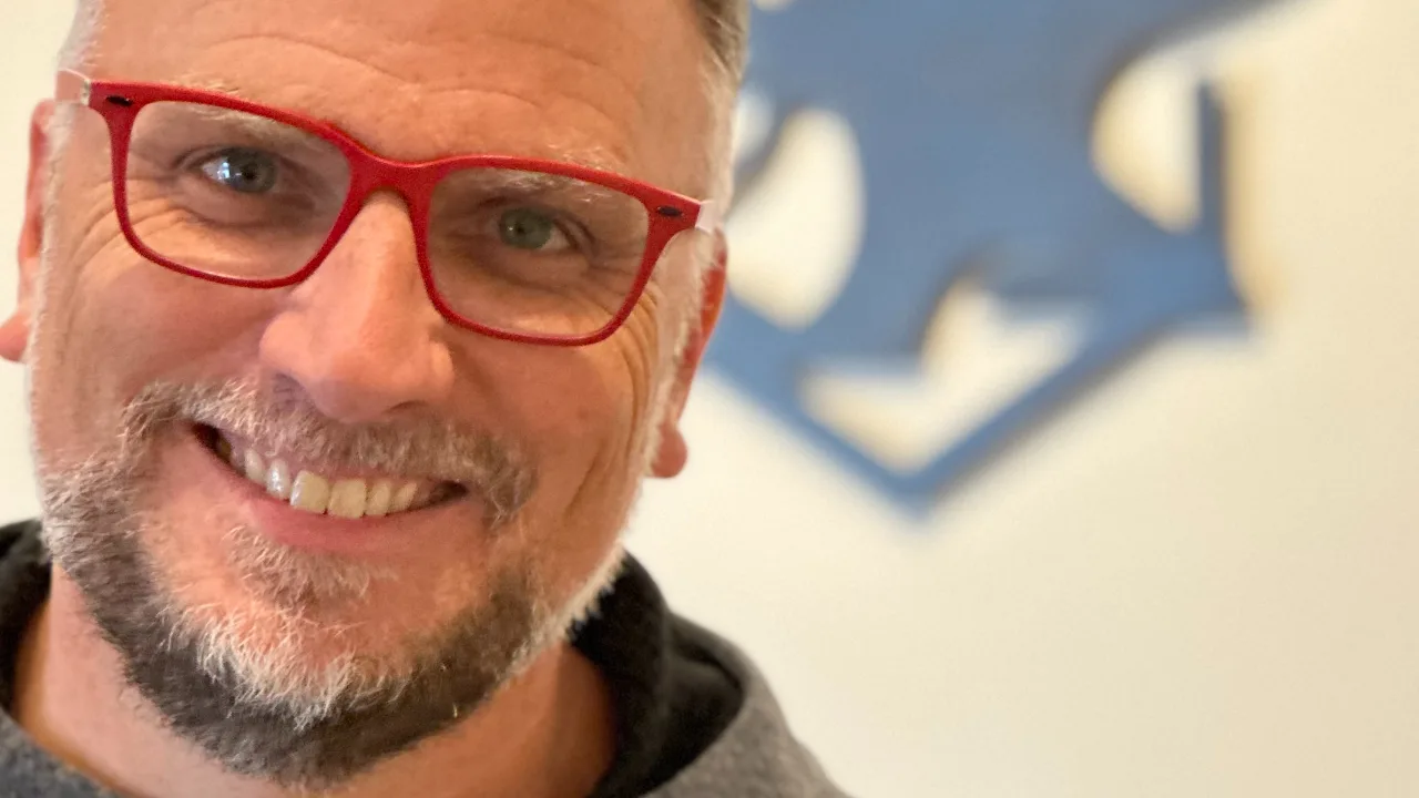 New Jason Flick headshot