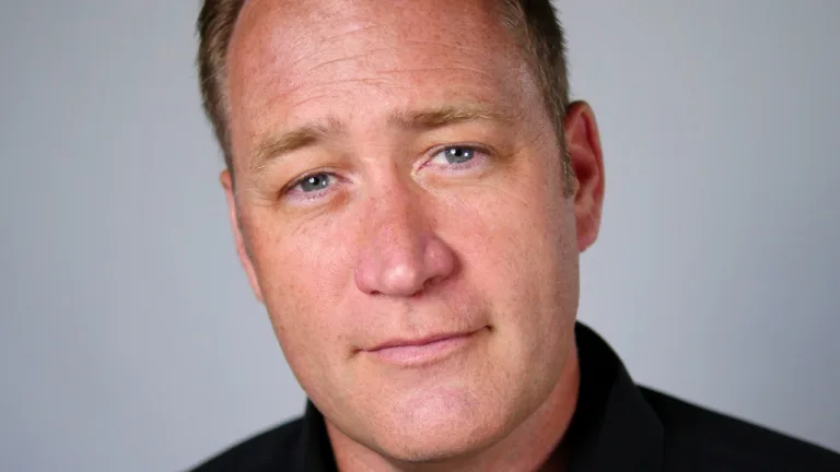 Andrew Milne headshot