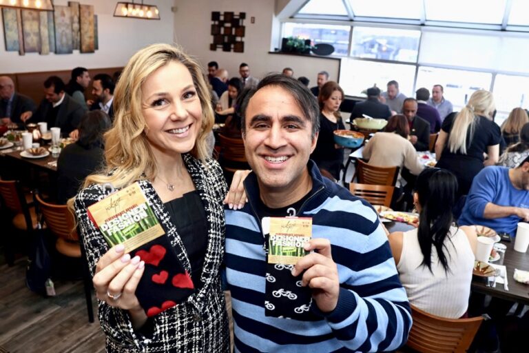 Angella Goran, Sarwar Qureshi