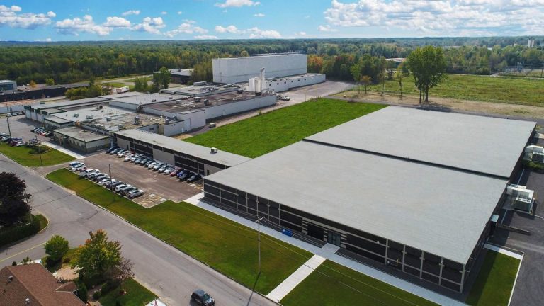 300 foreign workers work at Leclerc Foods