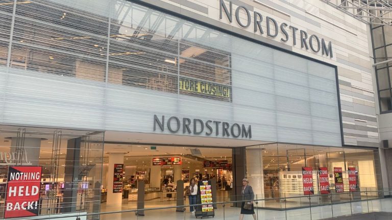Nordstrom Rideau Centre