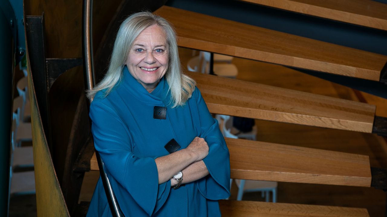 portrait of employment expert Linda Simpson