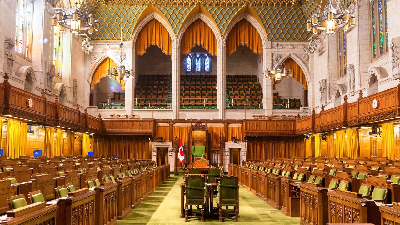 Trudeau cabinet house of commons fiscal update