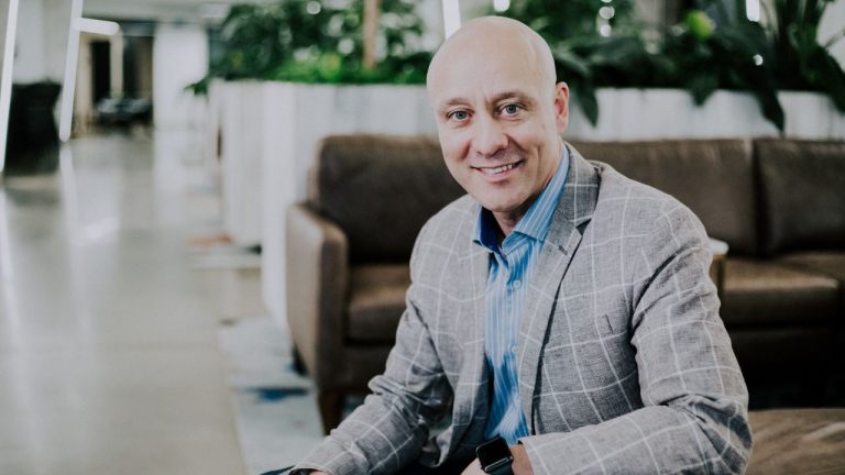 Kane Willmott CEO of iQ offices