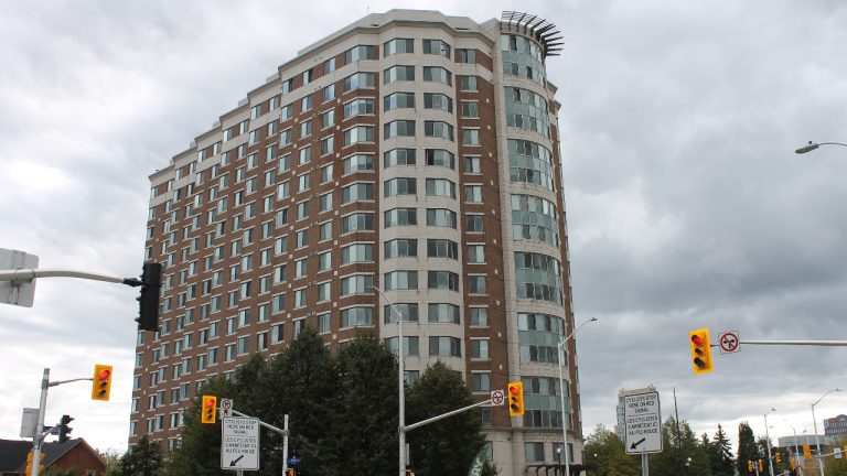 50 Laurier apartment complex