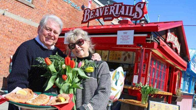 Grant and Pam Hooker BeaverTails lifetime achievement award