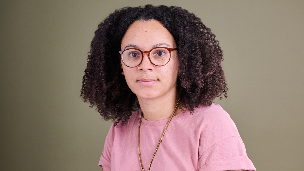 Adrienne Smith-Row headshot