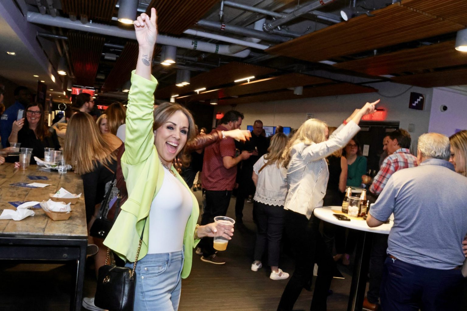 Labatt Cheers for Charity raises $30K for OSEG Foundation