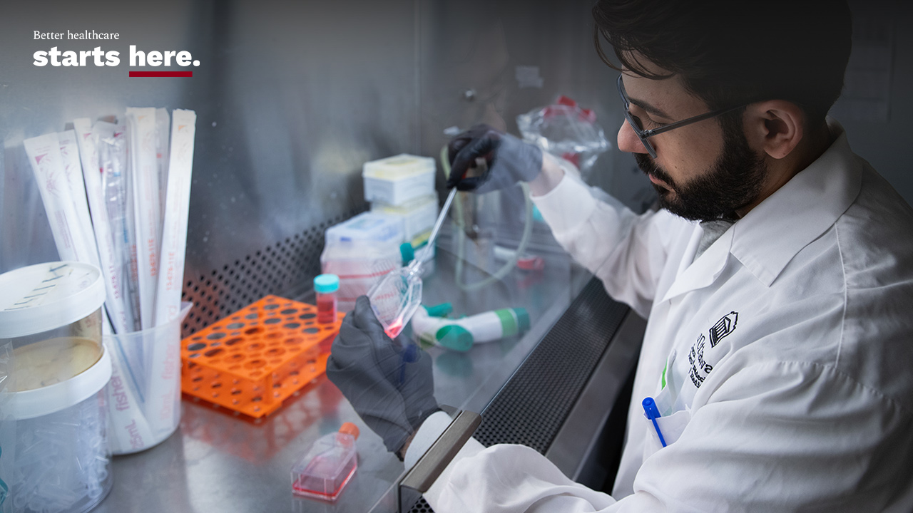 A sicientist works at uOttawa's Advanced Medical Research Centre