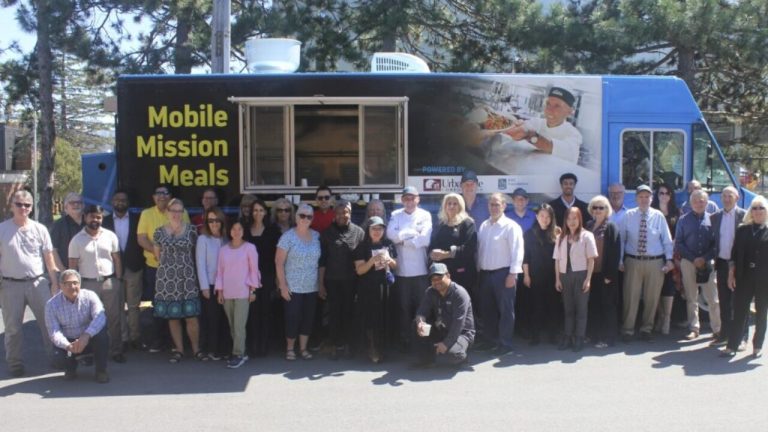 Ottawa Mission and Urbandale in front of their food truck