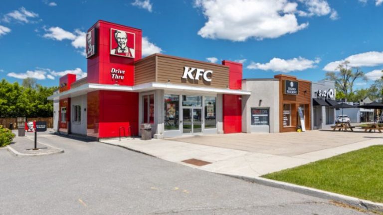 Robertson Road strip mall