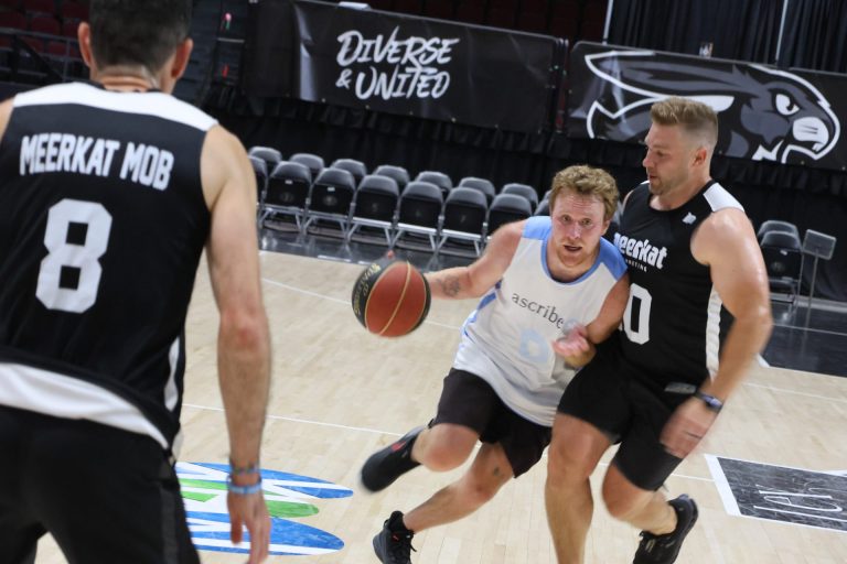 Ottawa Business Basketball Network a slam dunk for basketball lovers