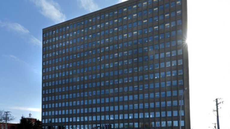 Sacre-Coeur Boulevard property