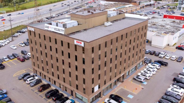 Carling Avenue building