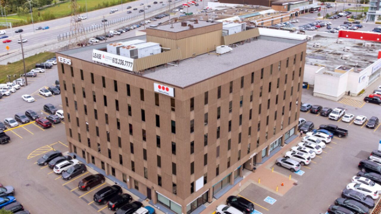 Carling Avenue building