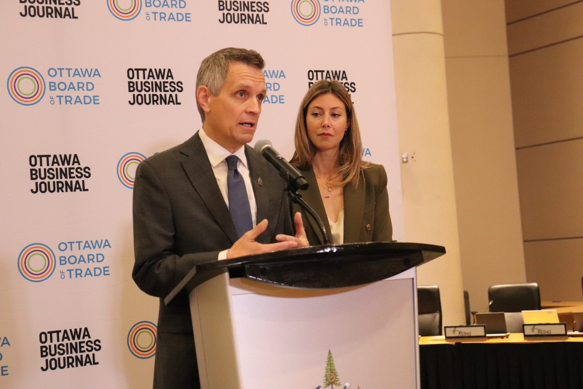 Mayor Mark Sutcliffe (left) discusses PSAC's controversial statement following the Mayor's Breakfast event Thursday morning, which featured Gatineau Mayor Maude Marquis-Bissonnette. (Photo by Mia Jensen)