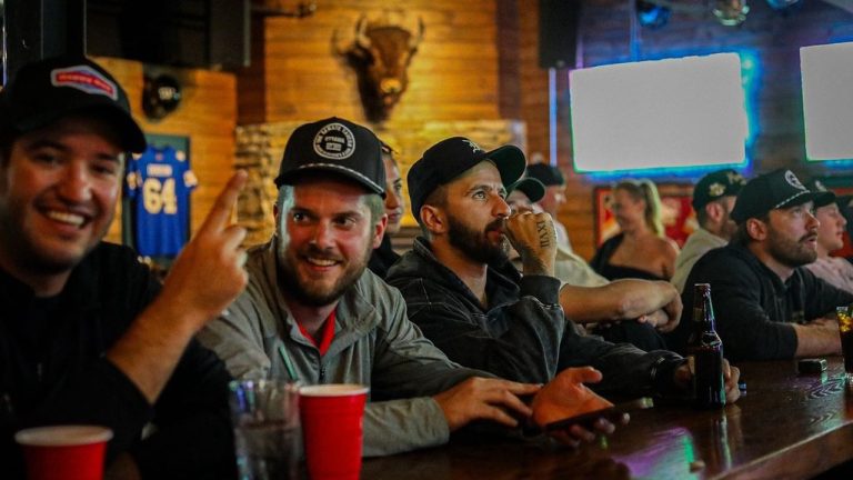 Senate Tavern on Bank