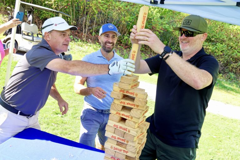 All fun and games at Mann Lawyers and Escape Manor’s charity golf tournament