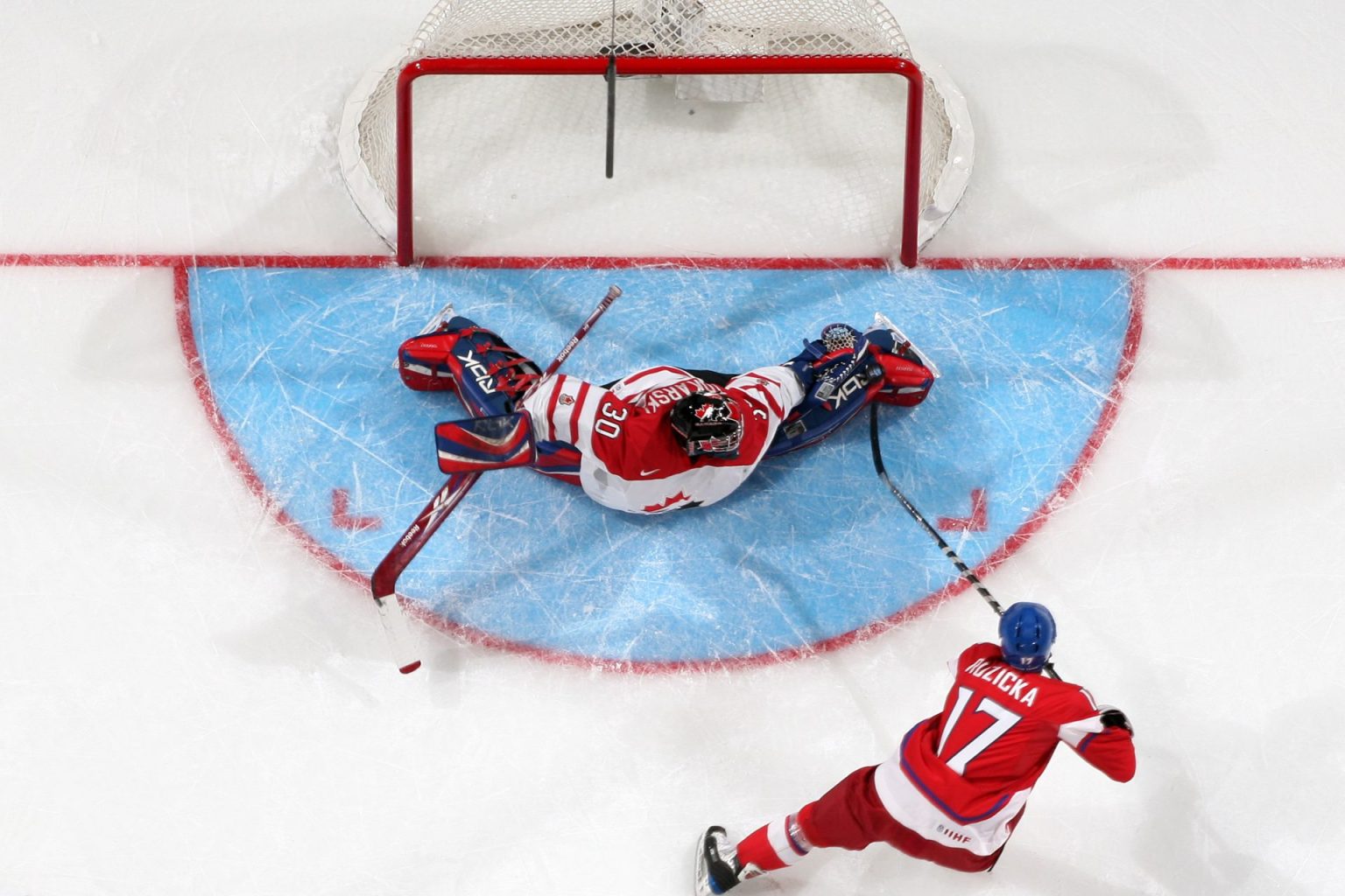 For this ‘hardcore world juniors’ fan, taking in the action is possible