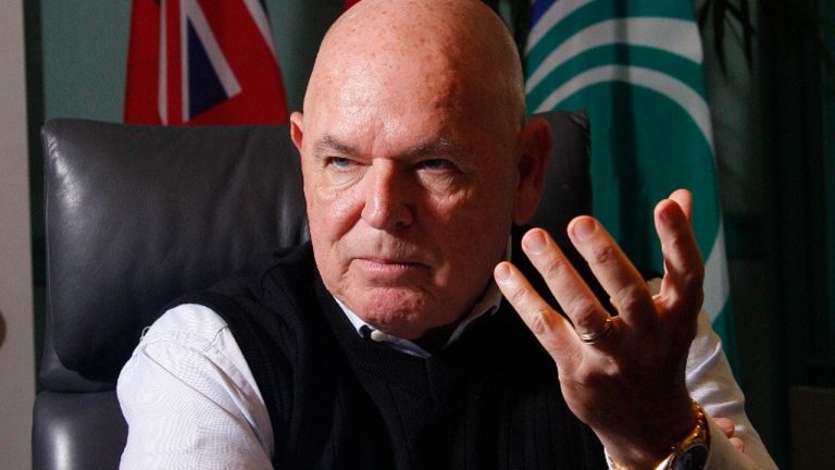 Former Ottawa mayor Larry O’Brien starts ‘career No. 4’ with new fiction book