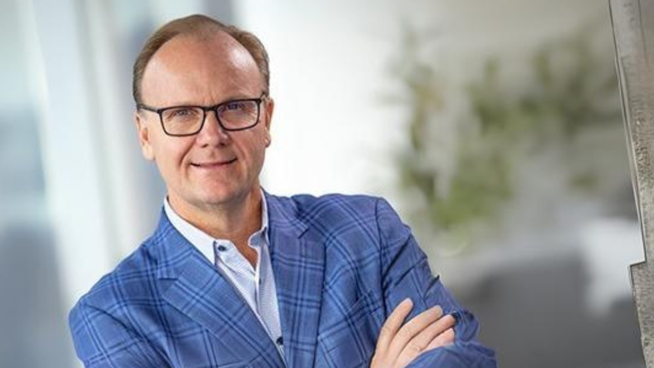 Mark Morgan headshot