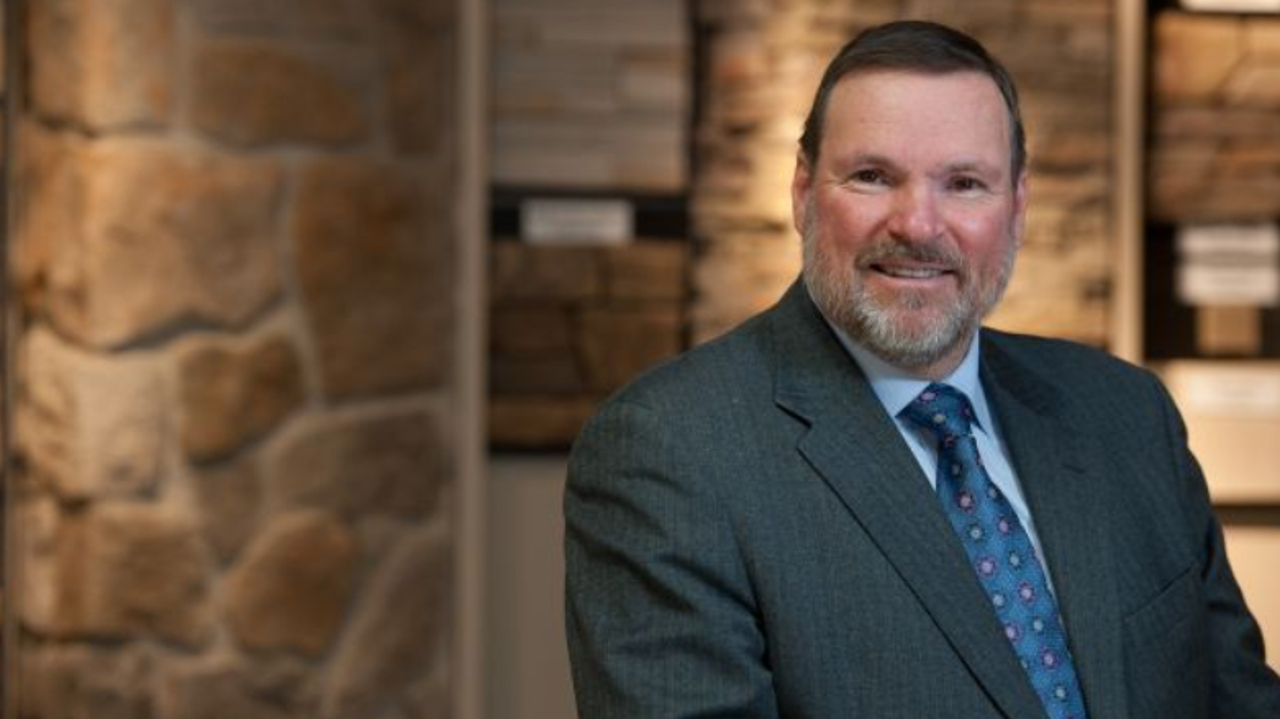 Robert Merkley headshot