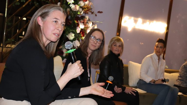 From left: Melissa Houle from PCL, Laurie Heuff from Ottawa Hydro, Joanne Read from the Ottawa Hospital, and City BuildHERS co-founder Kristen Buter. (Photo by Mia Jensen)