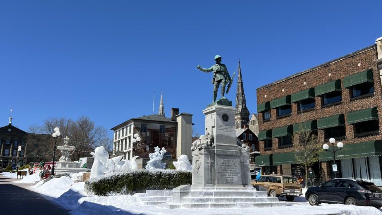 Court House Square in Brockville. Photo provided by Brockville Tourism.