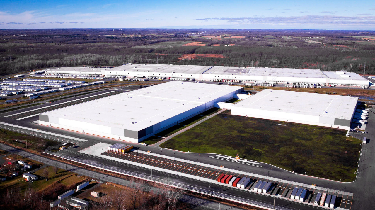 The 980,000-square-foot warehouse, developed by Montreal-based Broccolini, is within Cornwall’s growing industrial park along Highway 401 and is Michelin’s largest distribution centre in Canada. Photo provided by Michelin.