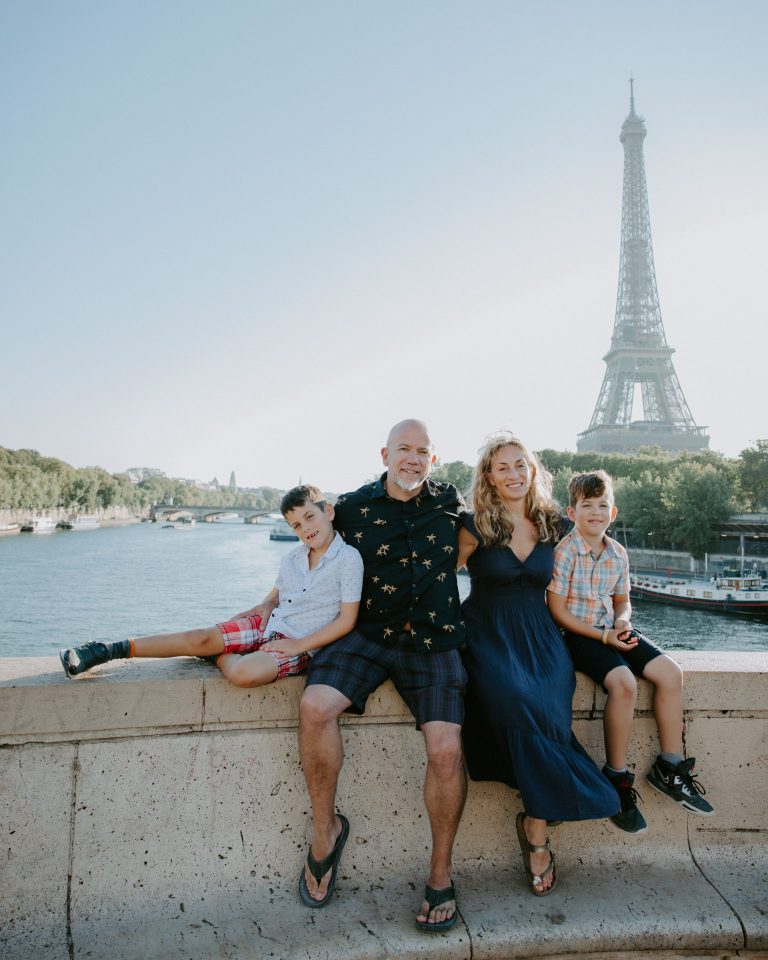 Doreen Kovalio with husband Kevin Evoy and sons Alex and Ethan. Photo by Paris photographer PhilArty. 