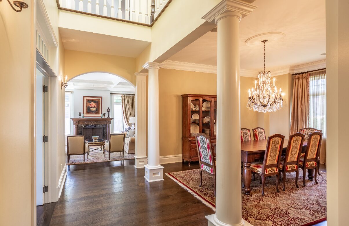 The interior a Crystal Bay home, the most expensive residential property sold in Ottawa this year. Photo Credit: Marilyn Wilson Dream Properties Inc.