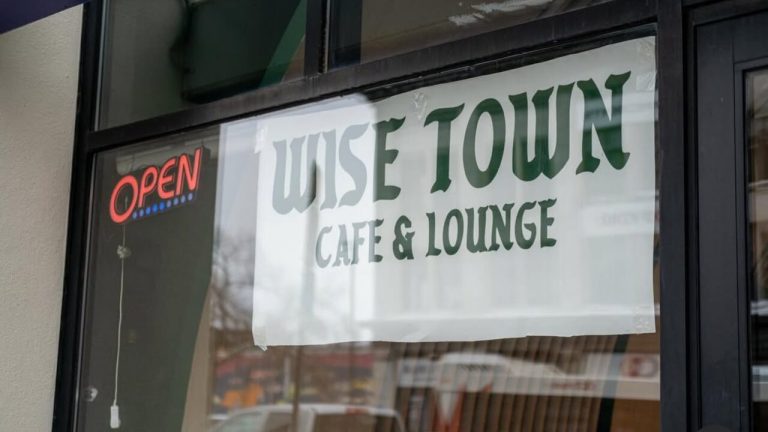 Wise Town Caf&eacute; opened a new location at 375 Dalhousie Street late last month. Photo from Wise Town Caf&eacute; on Instagram.