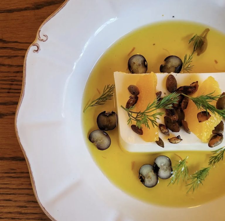 Photo by Rene Rodriguez.