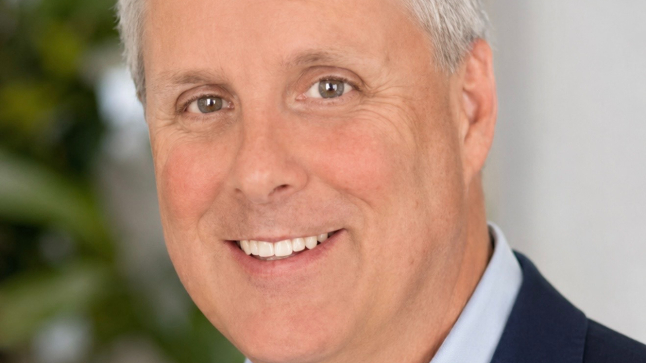 New Mitel VP Ben Macdonald headshot