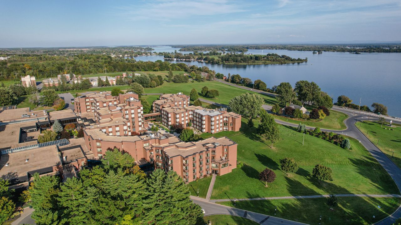 The Dev Hotel and Conference Centre in Cornwall. Photo credit: Dev Hotel and Conference Centre