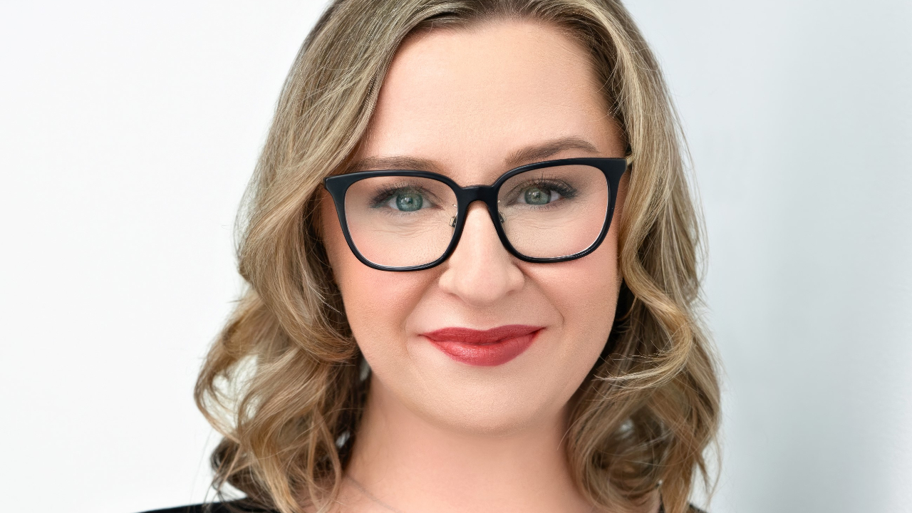 Cara Salci headshot
