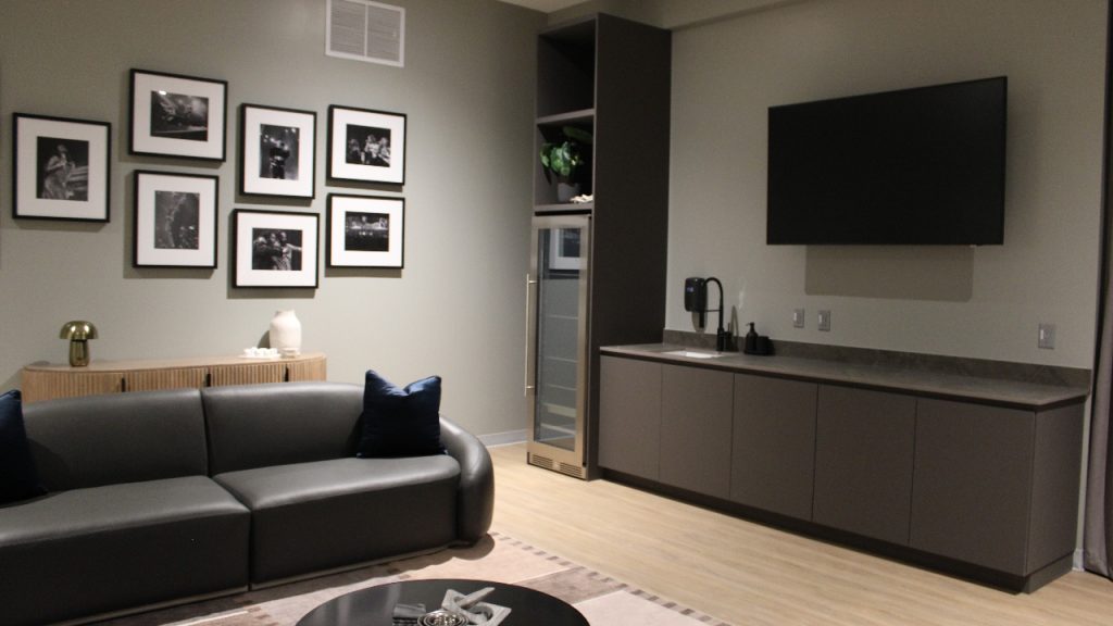 The premium loge&rsquo;s green room, part of a reserved space on the upper level for groups of up to 20. Photo by Marissa Galko.