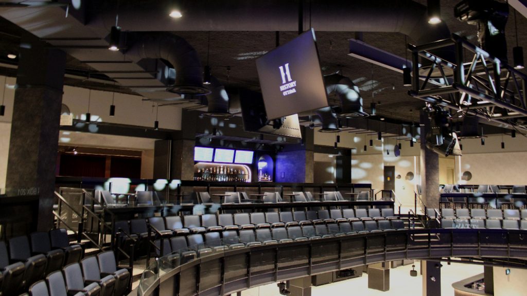 The upper level has three rows of reserved seats for premium ticketholders. There is standing room behind the reserved seats for general admission ticketholders. Photo by Marissa Galko.